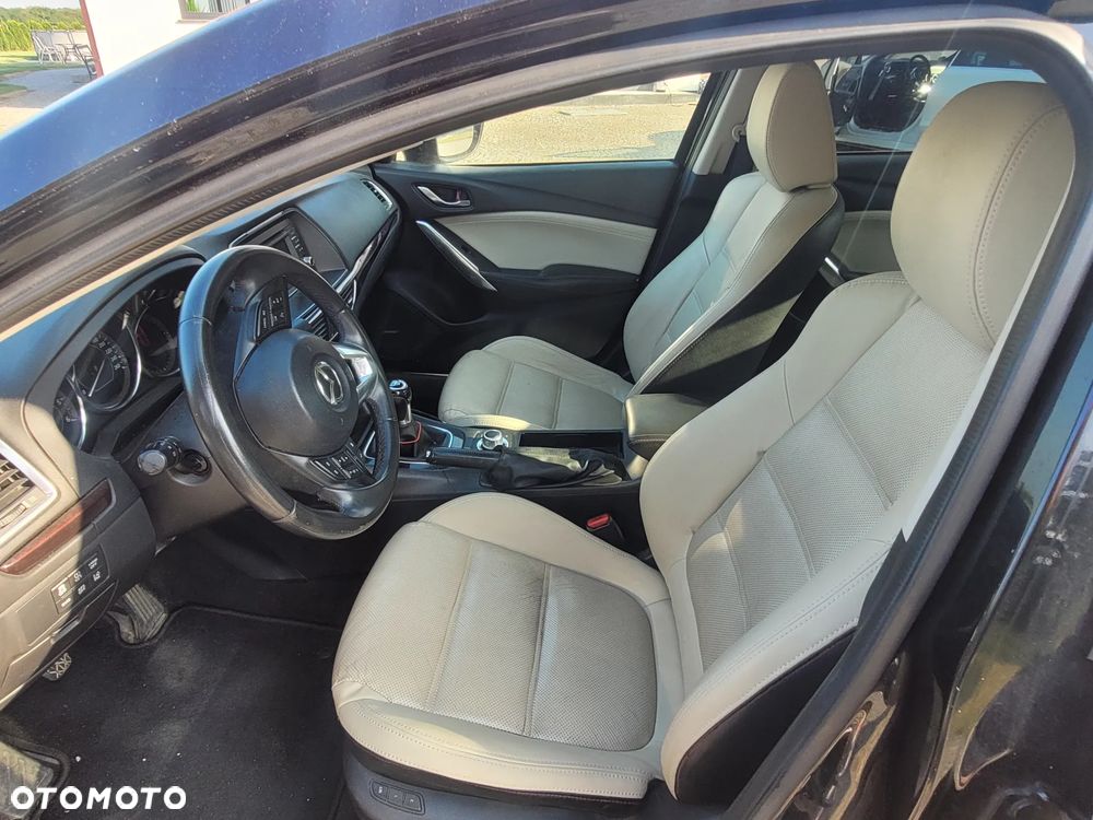 Mazda 6 - 4