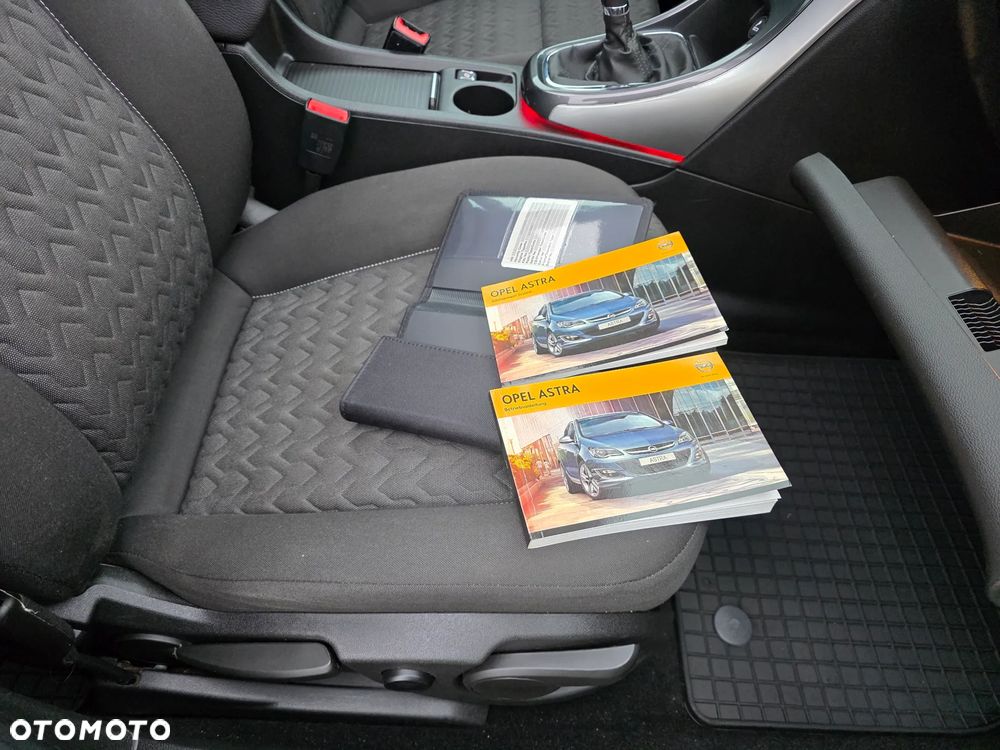 Opel Astra 1.4 Turbo Active - 33