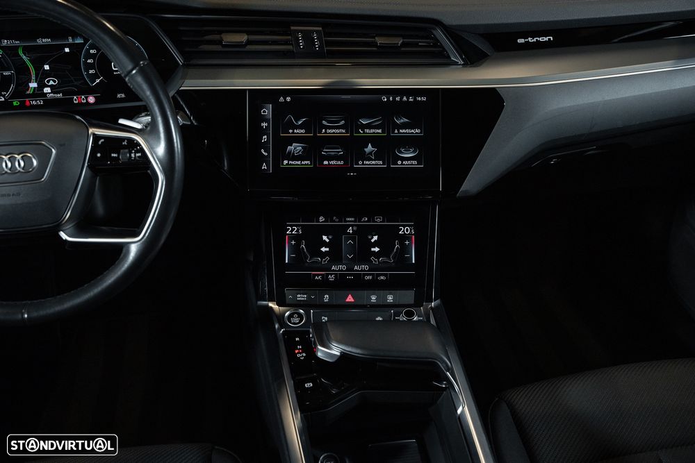 Audi Q8 e-Tron Sportback 55 quattro S line - 17