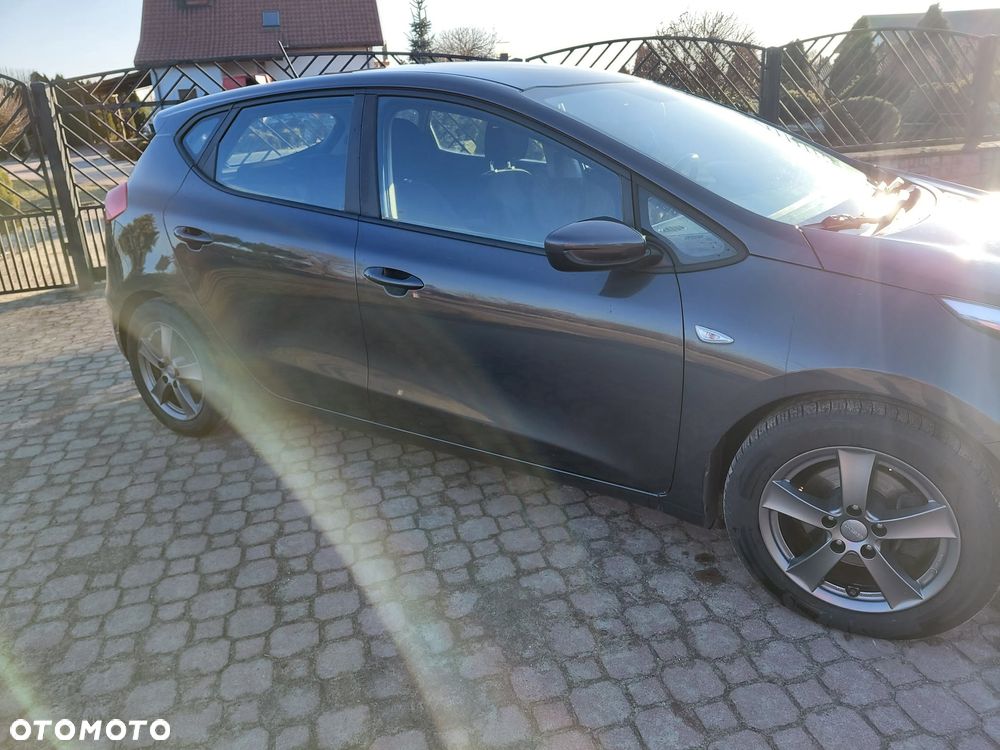 Kia Ceed - 2