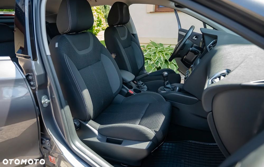 Citroën C4 1.2 PureTech Feel Edition - 28