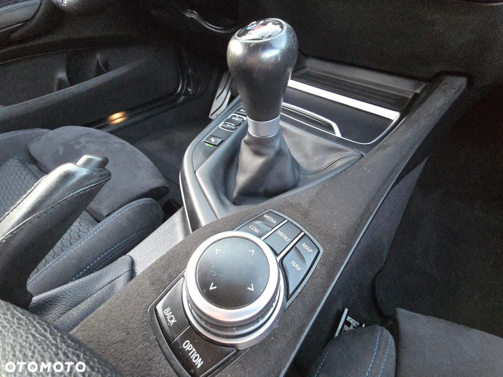 BMW Seria 2 218i M Sport - 36