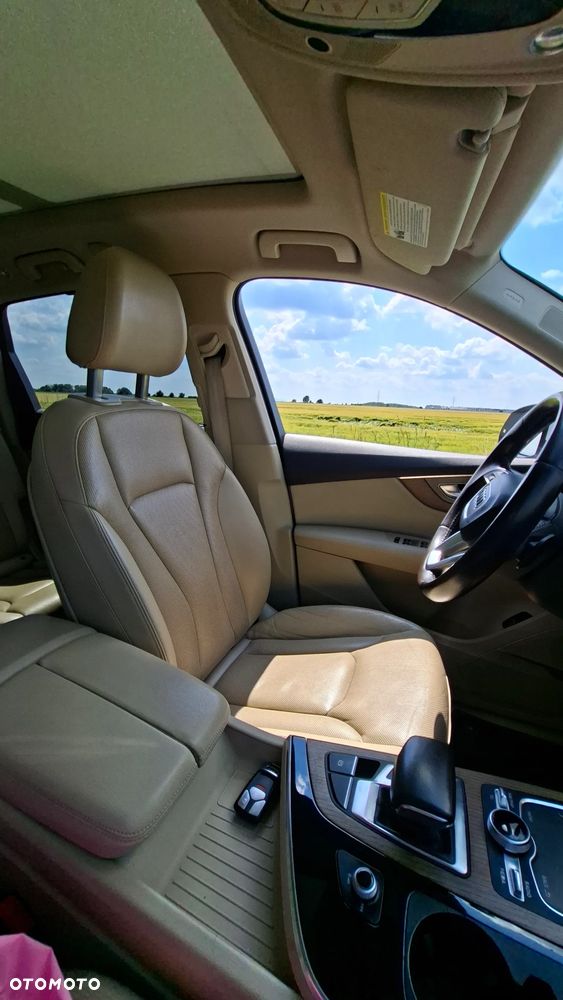 Audi Q7 - 21