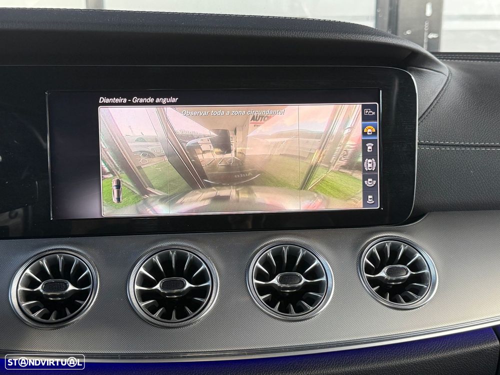 Mercedes-Benz E 220 d Coupe 9G-TRONIC AMG Line - 51