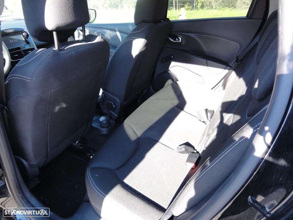 Renault Clio Sport Tourer 1.5 dCi Limited EDition - 11