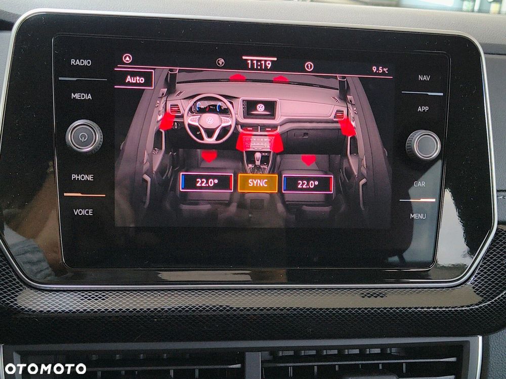 Volkswagen T-Cross 1.0 TSI R-Line Plus DSG - 18