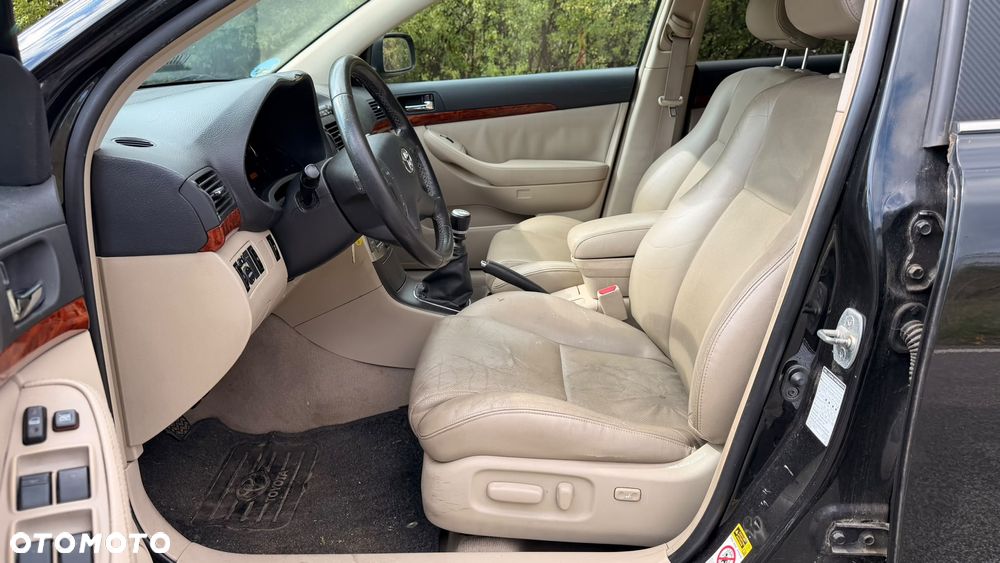 Toyota Avensis 2.2 D-4D Prestige - 13