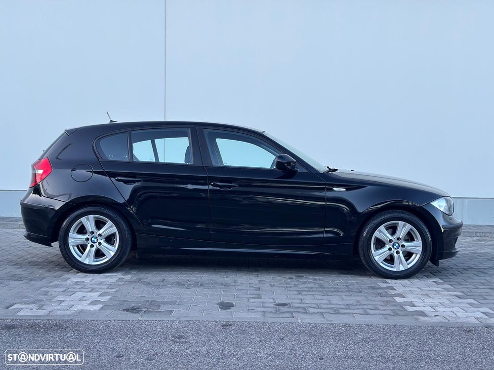 BMW 118 d Line Urban - 11