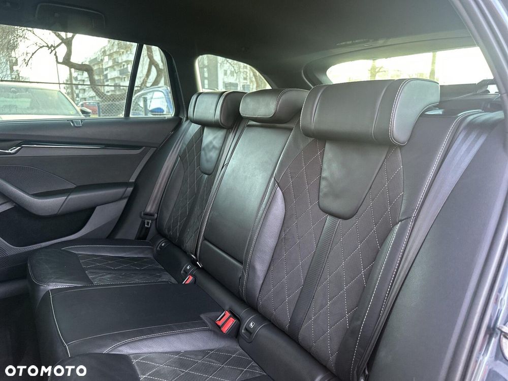 Skoda Octavia 2.0 TDI 4x4 RS DSG - 40