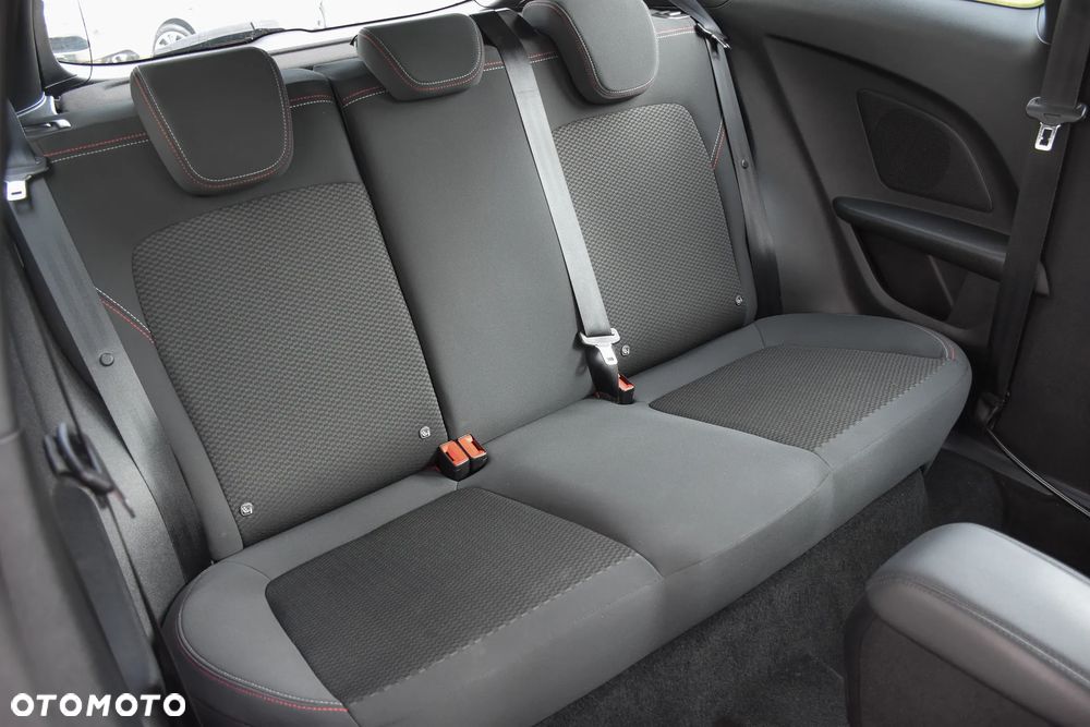 Ford Fiesta 1.0 EcoBoost STart-Stop ST-LINE - 32