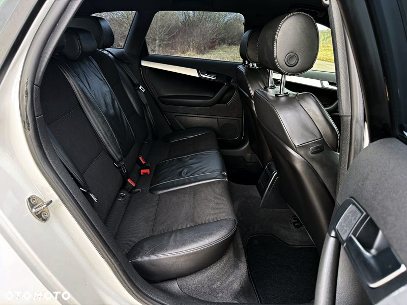 Audi A3 Sportback 2.0 TDI DSG S line Sportpaket plus - 11