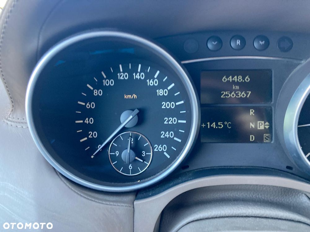 Mercedes-Benz GL 420 CDI - 22