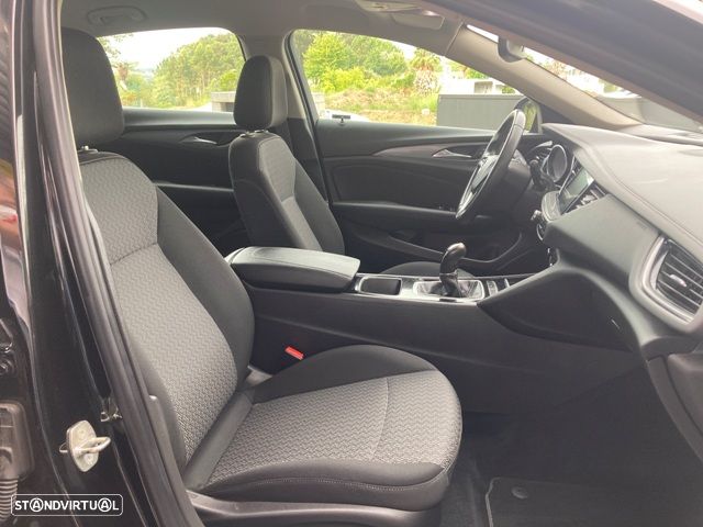 Opel Insignia Grand Sport 1.6 CDTi Business Edition - 30