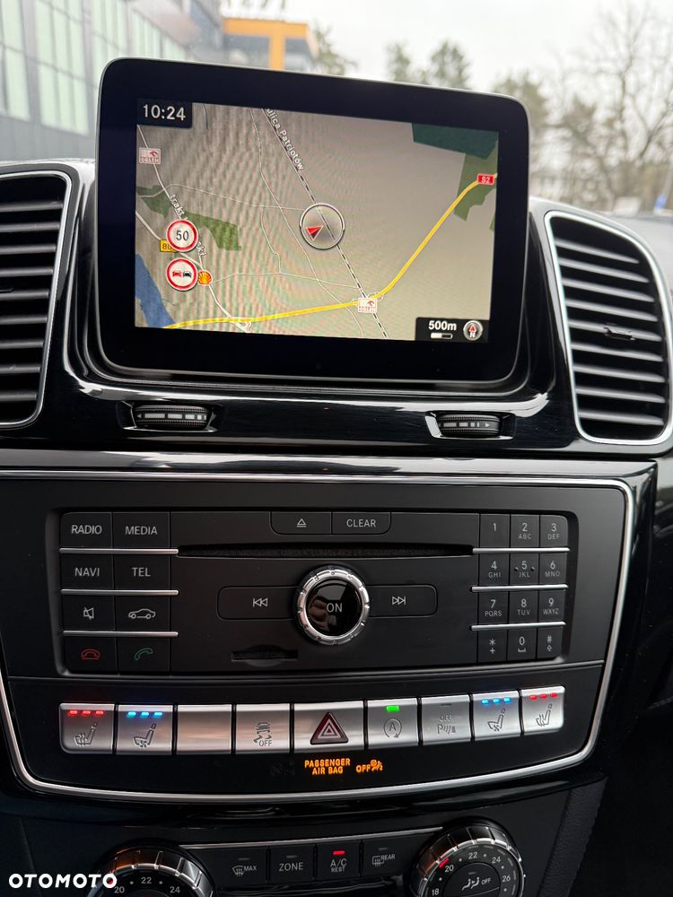 Mercedes-Benz GLS 350 d 4-Matic - 17