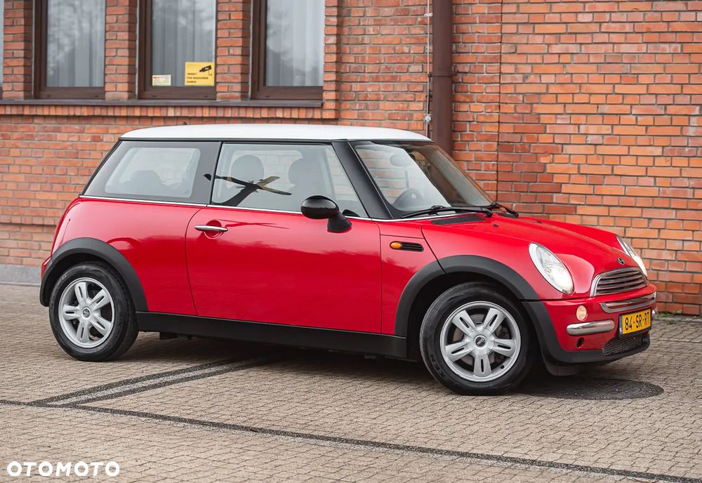 MINI ONE Standard - 10