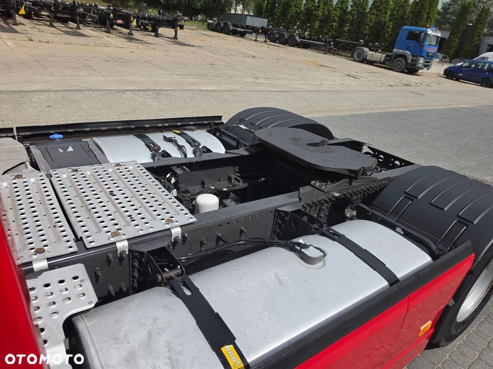 Volvo FH 460 / STANDARD / XXL / i SAVE / EURO 6/ GLOBETROTTER/ / AUTOMAT/SERVIS /2019/ KAMERA/ SKÓRY /PERFEKCYJNY STAN / ZABUDOWY  MIĘDZYOSIOWE/ - 10