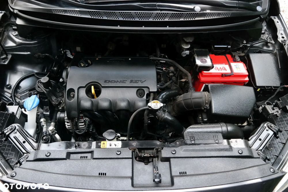 Kia Ceed 1.4 L - 19