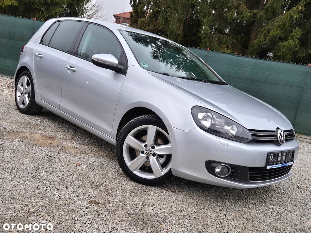 Volkswagen Golf 2.0 TDI DPF DSG Highline - 11