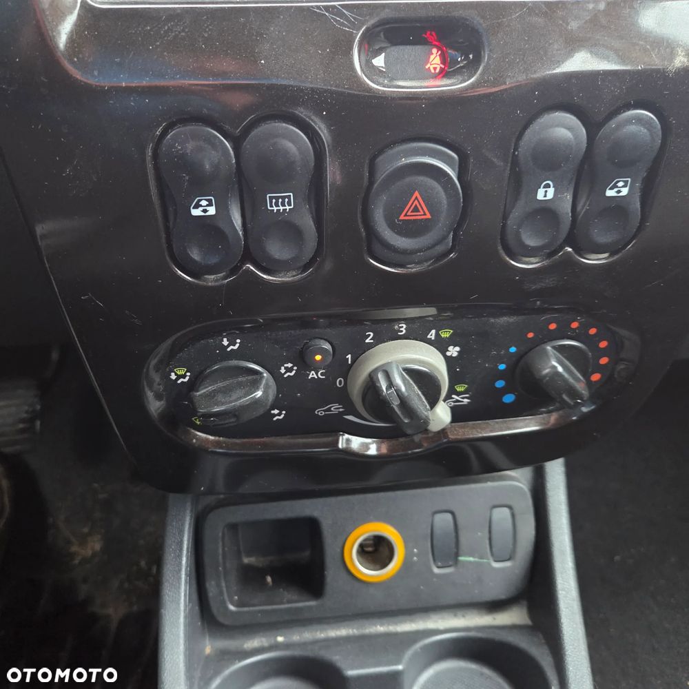 Dacia Duster 1.6 16V 4x2 Delsey - 6