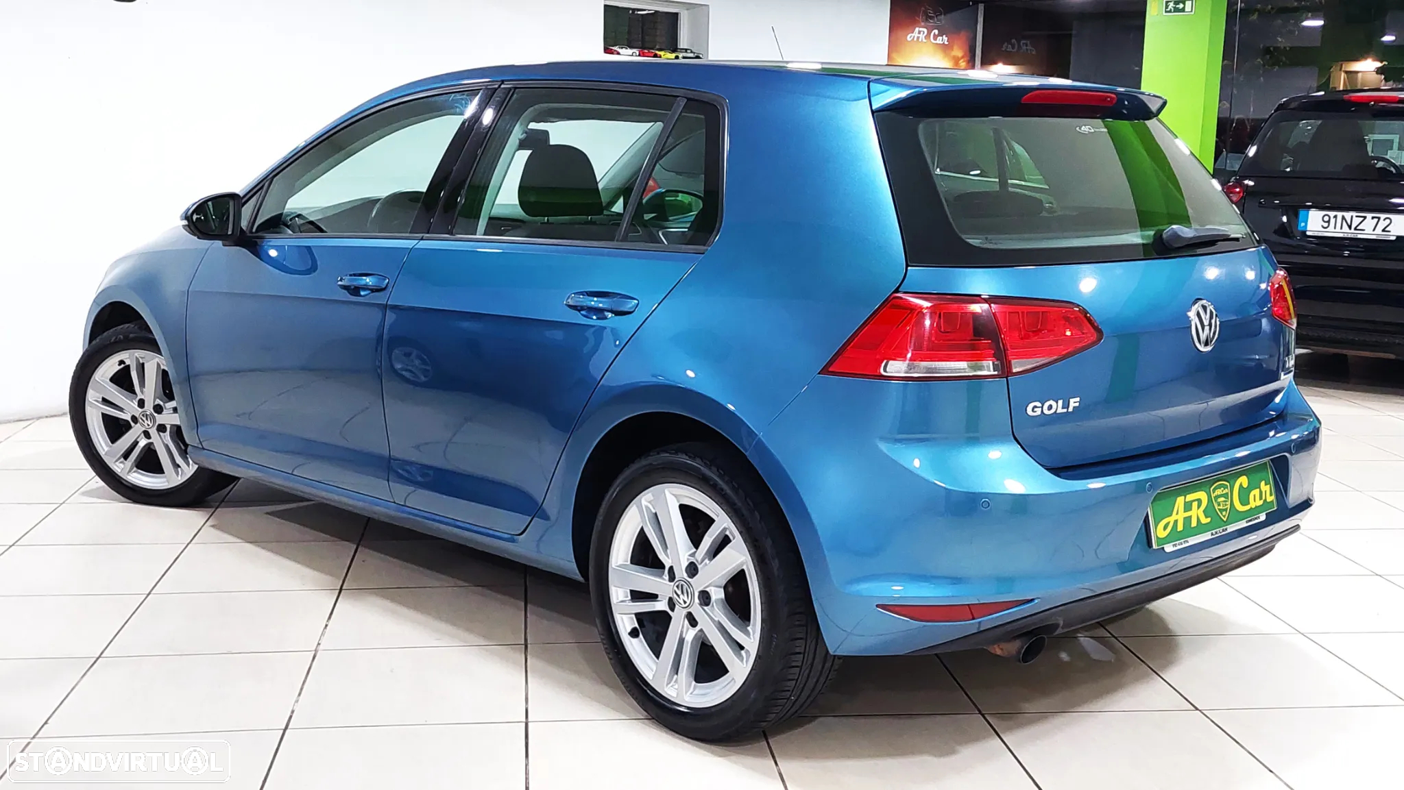 VW Golf 1.6 TDi Trendline BlueMotion - 7