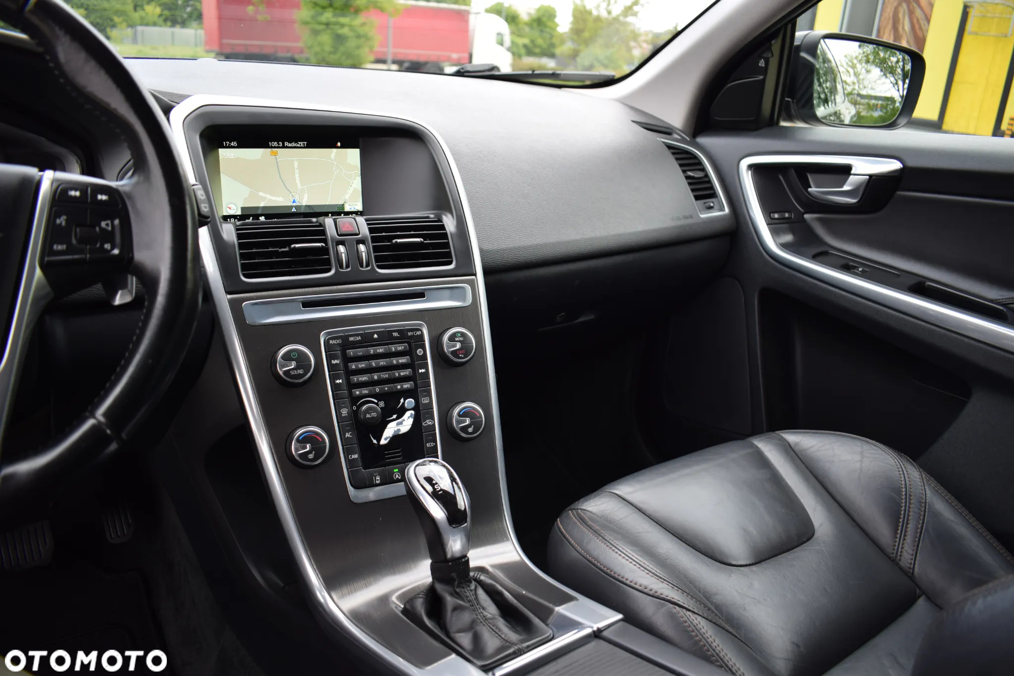 Volvo XC 60 - 26