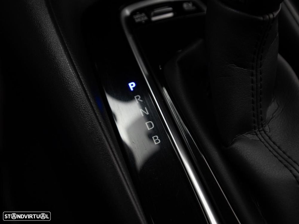 Toyota Corolla Touring Sports 1.8 Hybrid Comfort - 18