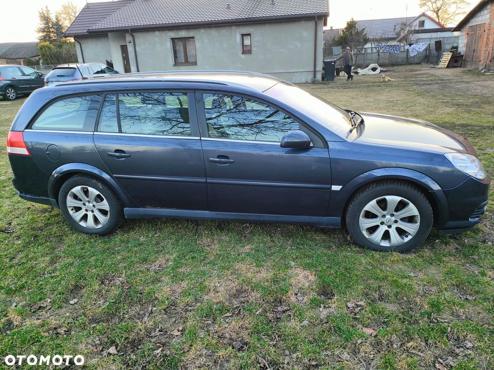 Opel Vectra 1.9 CDTI Cosmo - 9