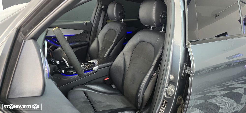 Mercedes-Benz GLC 220 d 4Matic 9G-TRONIC AMG Line - 41