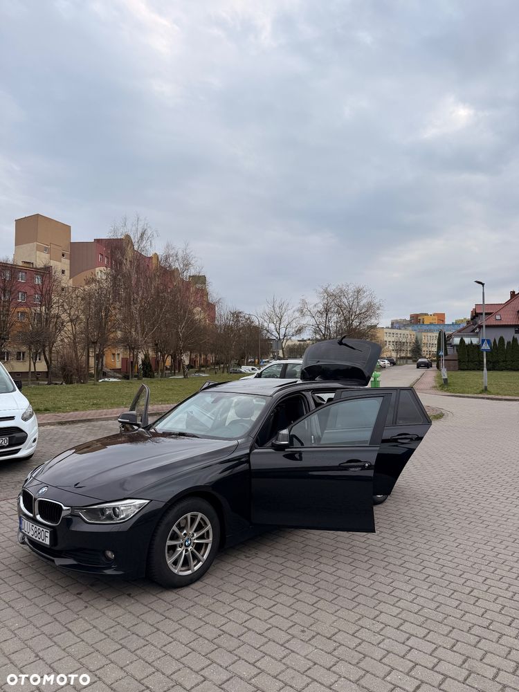 BMW Seria 3 316i - 9