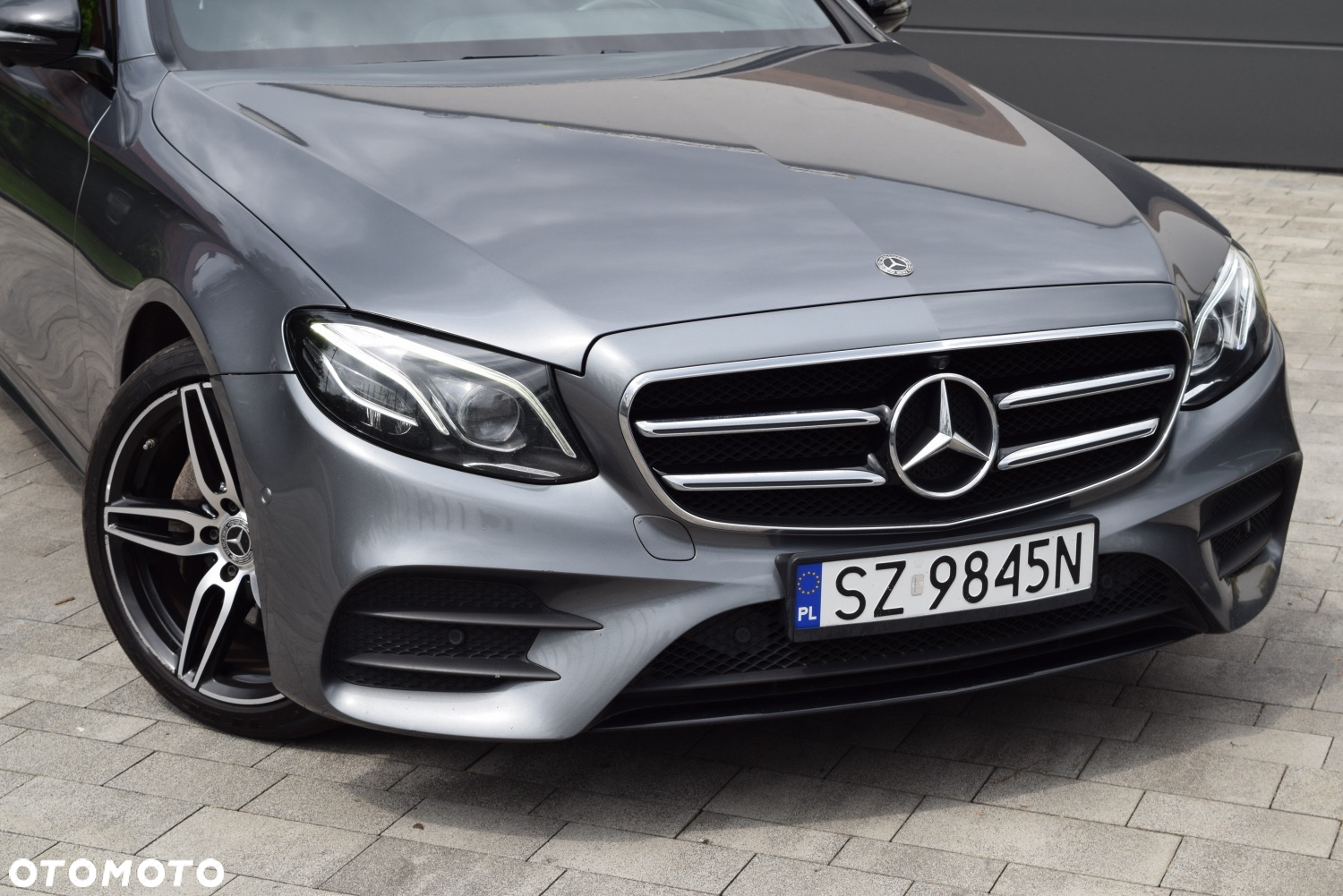 Mercedes-Benz Klasa E 220 d 9G-TRONIC - 9