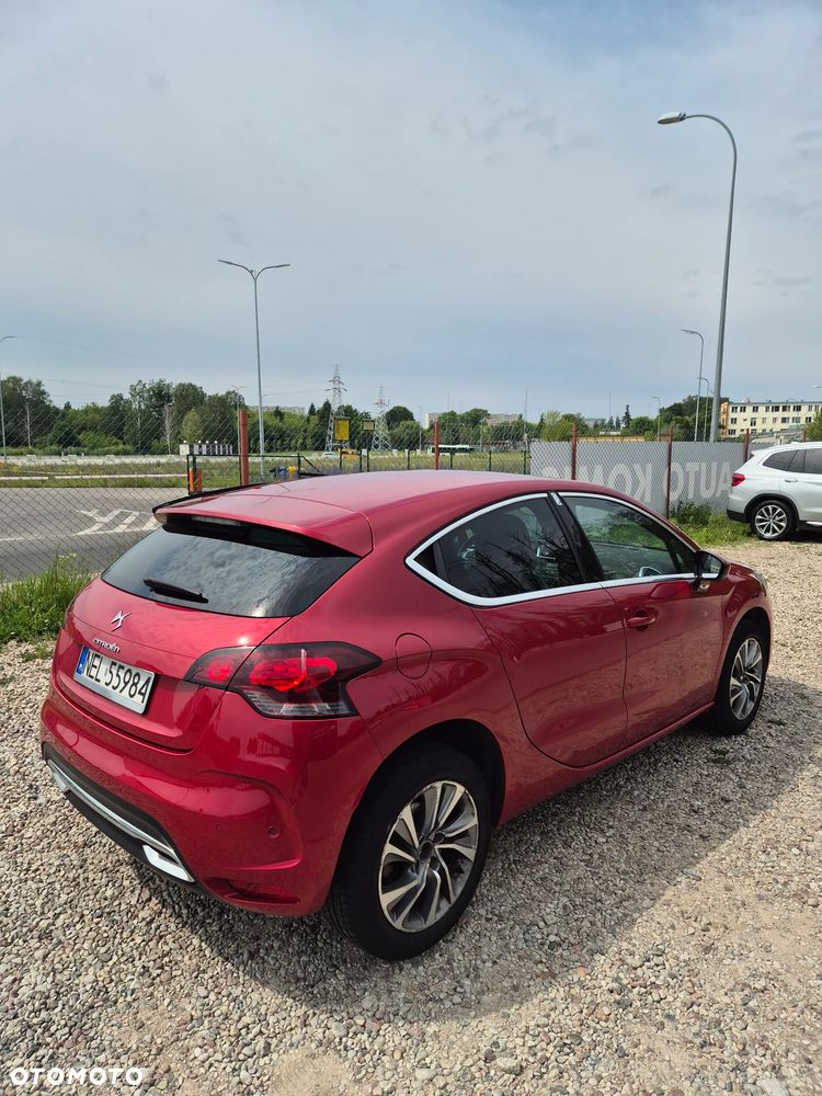 Citroën DS4 1.6 THP SoChic - 3