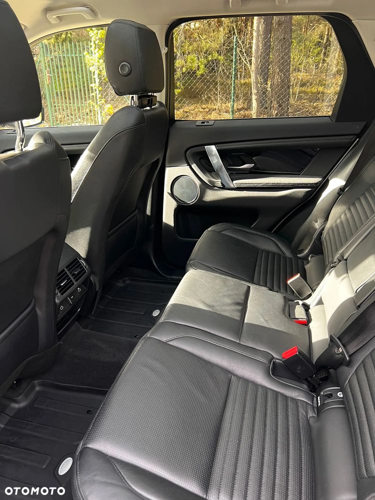 Land Rover Discovery Sport 2.0 P250 mHEV Dynamic HSE - 23