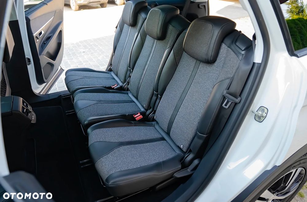 Peugeot 5008 BlueHDi 120 EAT6 Allure - 30