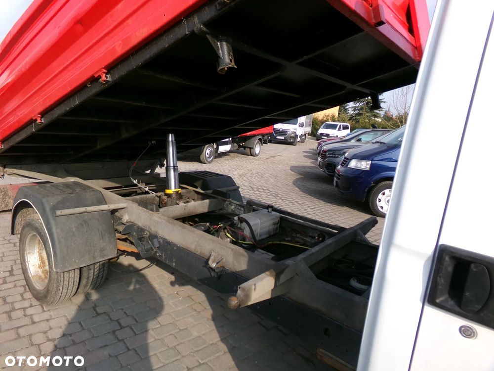 Iveco daily 35c15 3,0 diesel do 3,5 tony - 23
