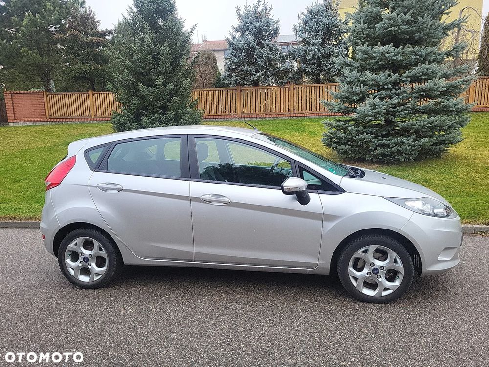 Ford Fiesta 1.25 Silver X (Ambiente) - 34