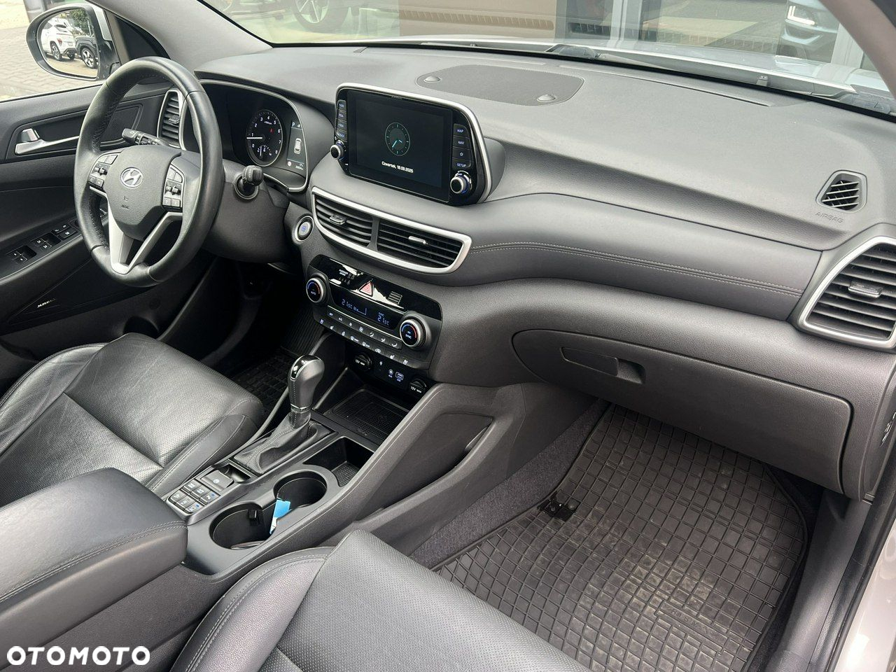 Hyundai Tucson - 8