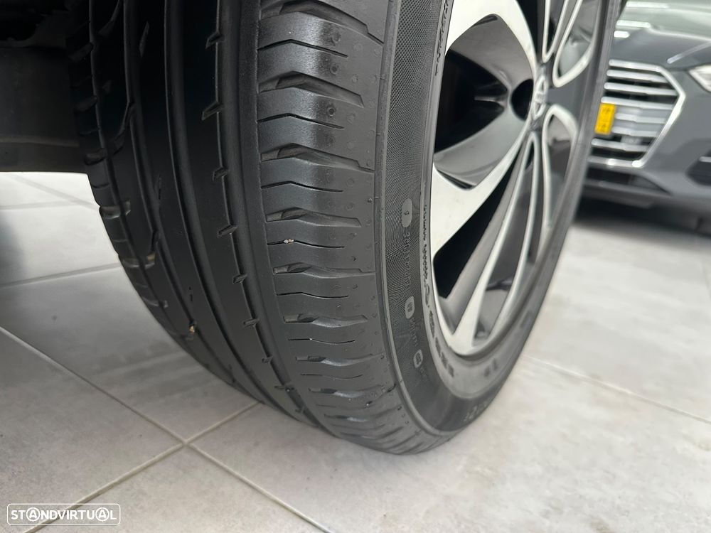 Nissan Qashqai 1.6 dCi Tekna Premium 18 360 S&S - 10