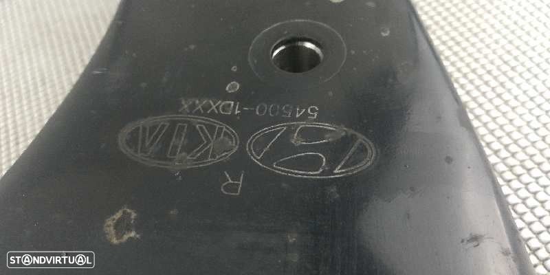 BRAÇO SUSPENSÃO INFERIOR FRONTAL DIREITO KIA CARENS III LIMUSINA 2007 - 3