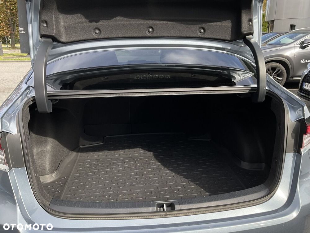 Toyota Corolla 1.8 Hybrid Comfort - 30