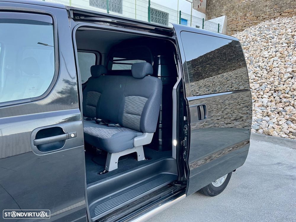 Hyundai H-1 - 3