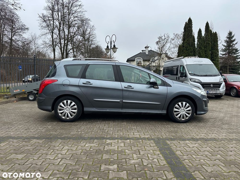 Peugeot 308 HDi FAP 110 Family - 5