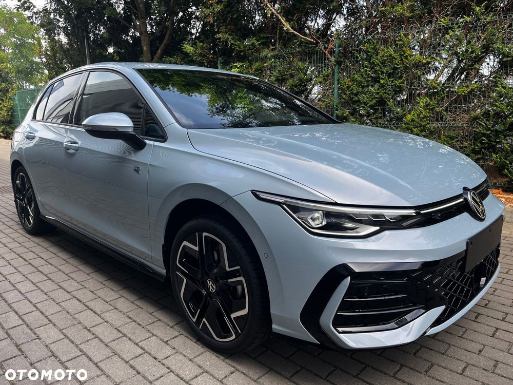 Volkswagen Golf 1.5 eTSI mHEV R-Line Plus DSG - 11