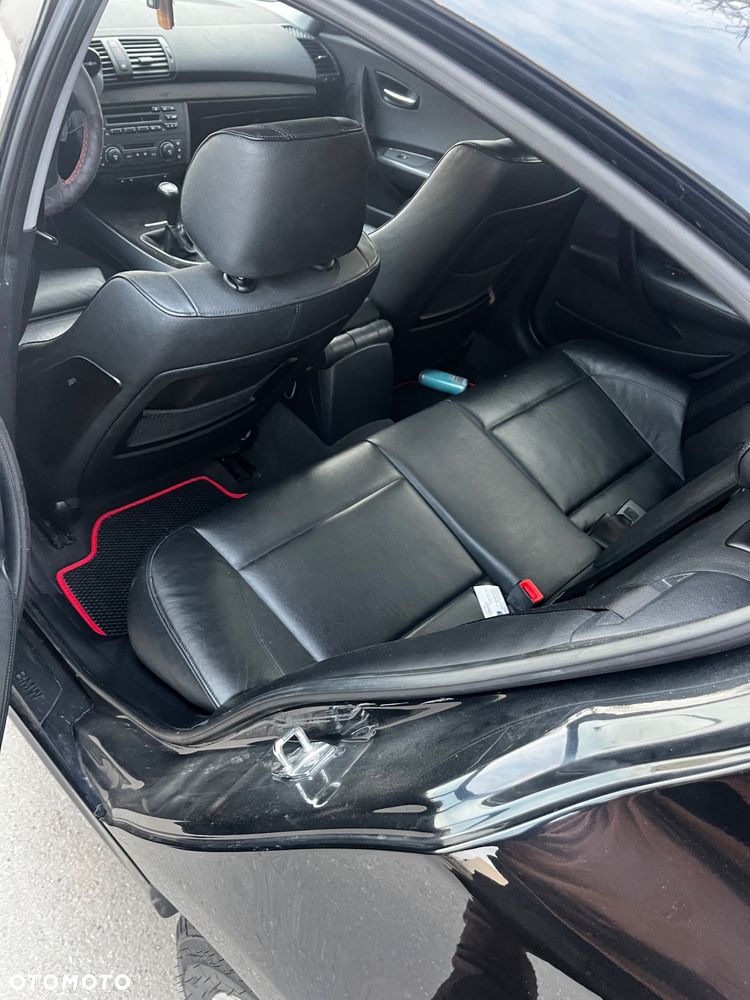 BMW Seria 1 120i - 6