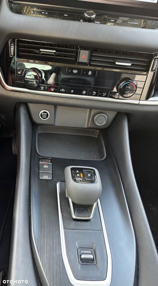 Nissan Qashqai 1.3 DIG-T MHEV N-Connecta Xtronic - 7