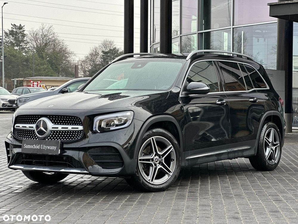 Mercedes-Benz GLB - 2