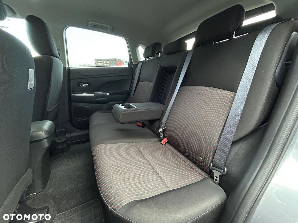 Mitsubishi ASX 1.6 Intense Plus Navi - 17