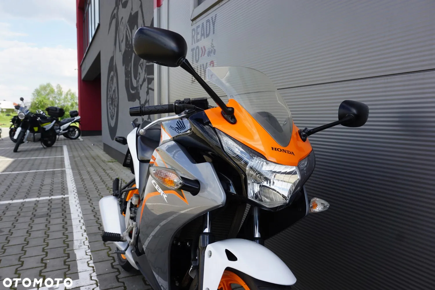 Honda CBR - 13