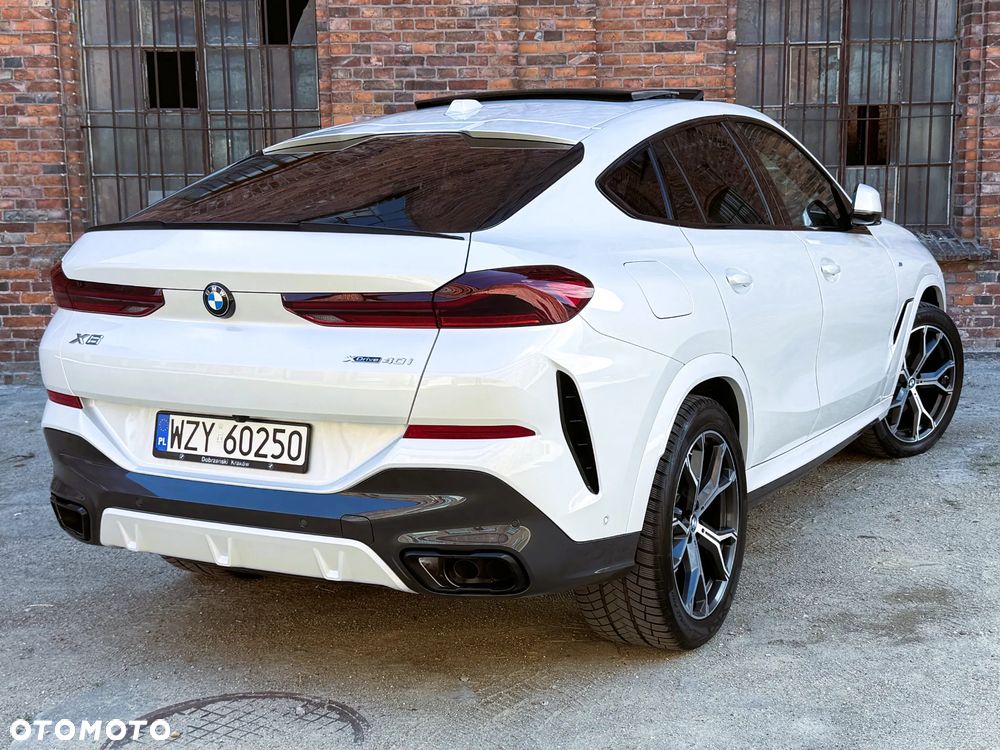 BMW X6 - 10