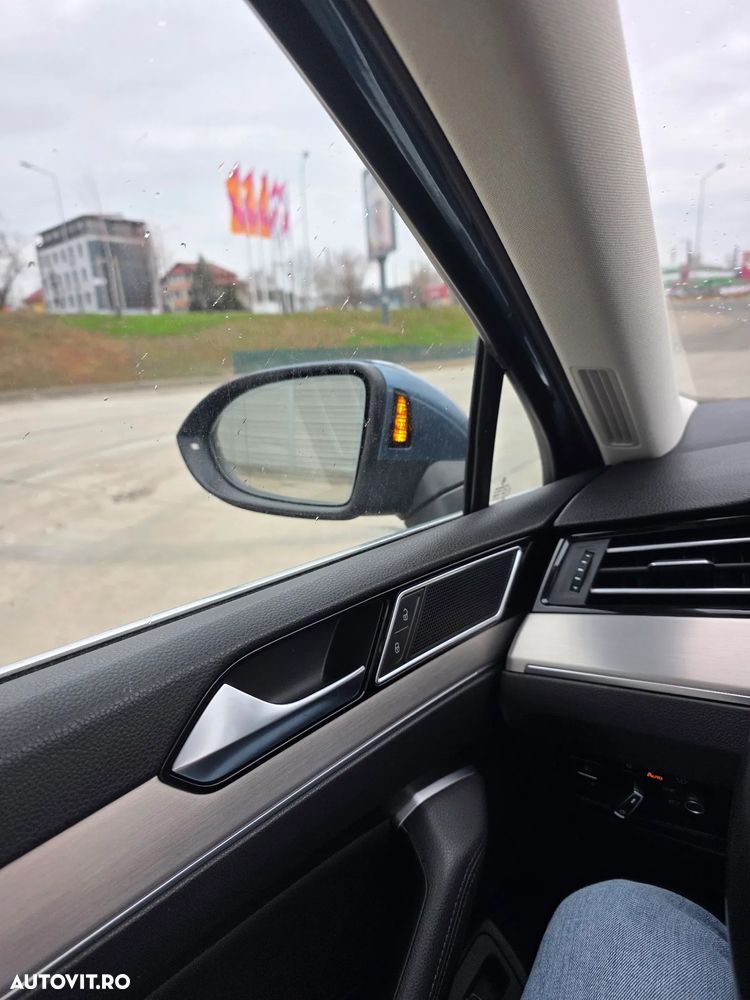 Volkswagen Passat 2.0 TDI DSG (BlueMotion Technology) Highline - 15