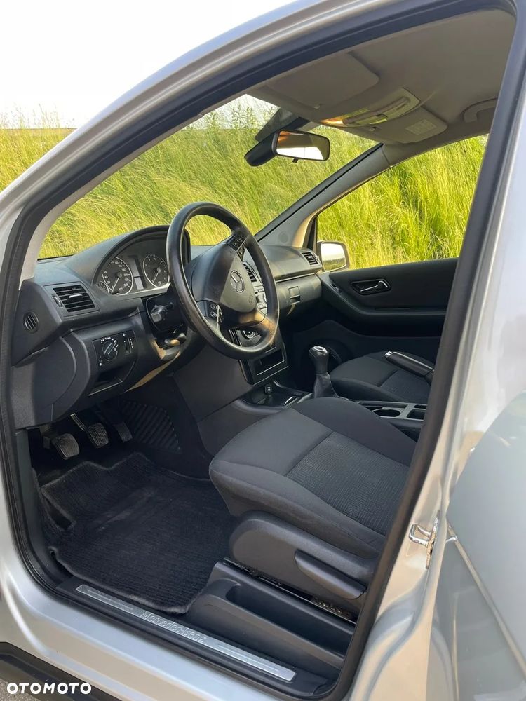 Mercedes-Benz Klasa A 150 BlueEfficiency - 19